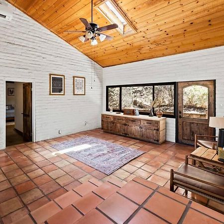 Scenic Spanish Rancho - Breathtaking Views Трі-Риверс Екстер'єр фото