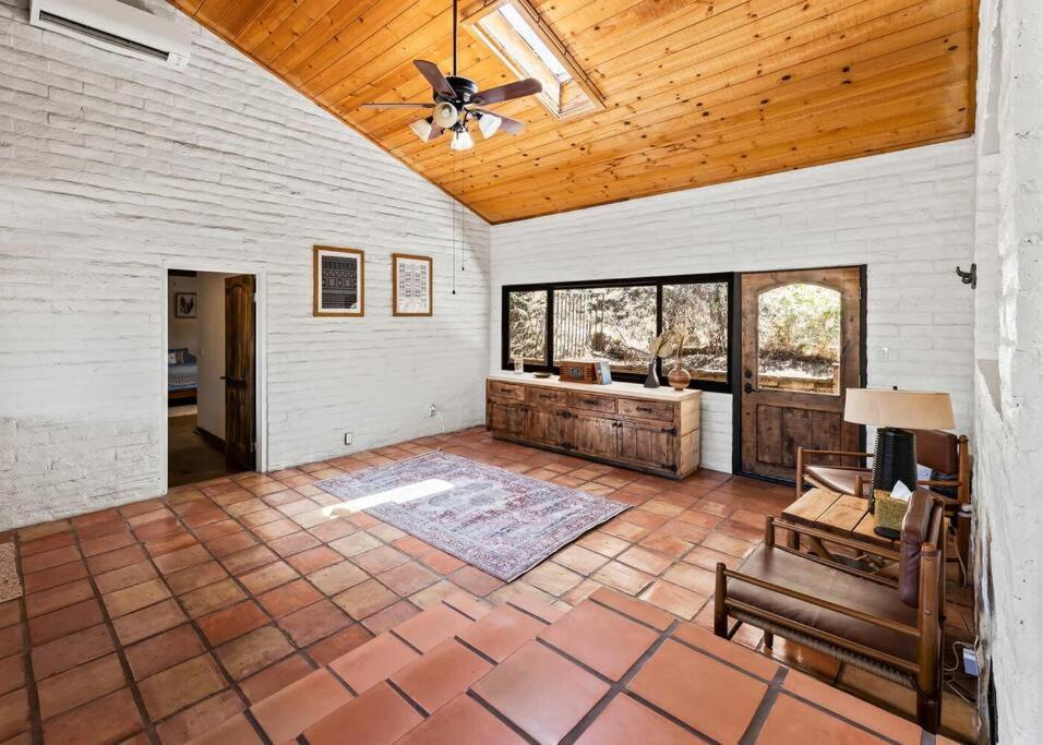 Scenic Spanish Rancho - Breathtaking Views Трі-Риверс Екстер'єр фото