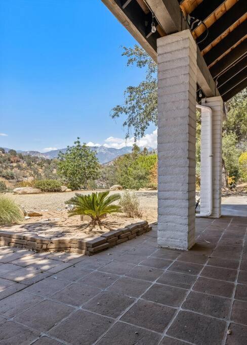 Scenic Spanish Rancho - Breathtaking Views Трі-Риверс Екстер'єр фото